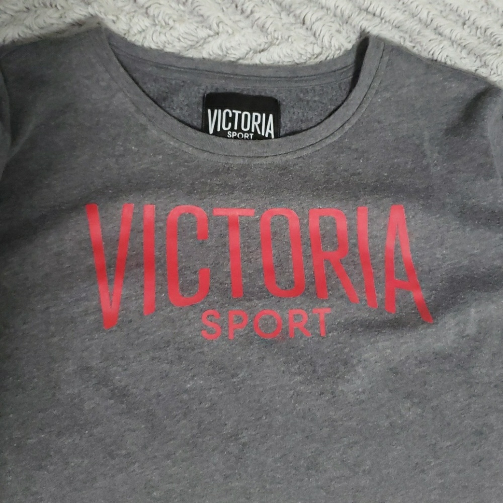 VS sport sweater